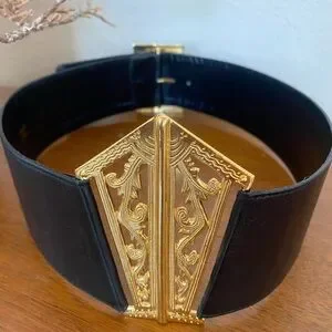 Chanel Vintage Black Leather 24K Gold Plated Filigree Corset Belt Stunning! CHANEL | Accessories | Chanel Vintage Black Leather 24k Gold  main image 3